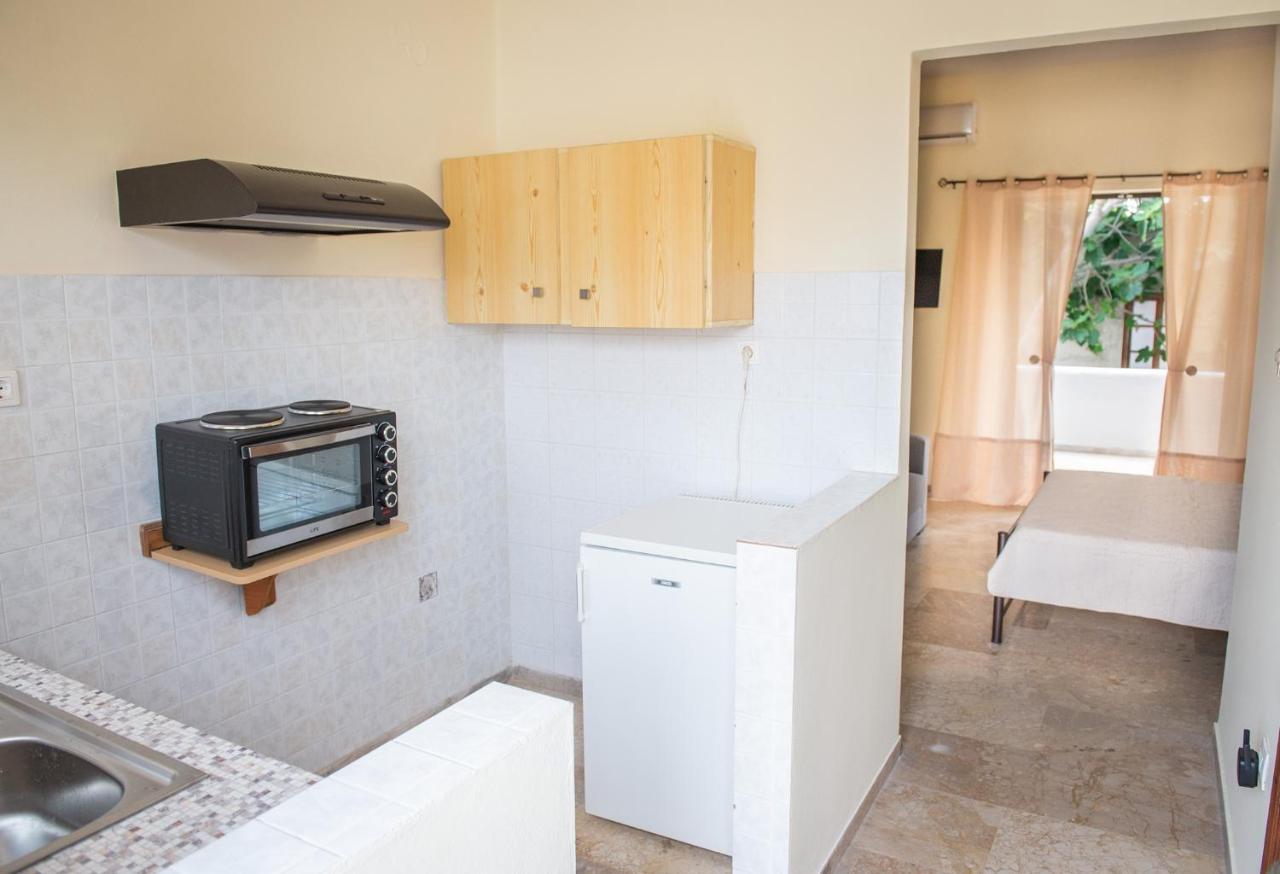 Aristotelis Apartments Βαθύ Εξωτερικό φωτογραφία